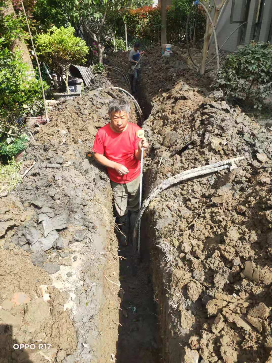 上海別墅地源熱泵水平管開(kāi)挖